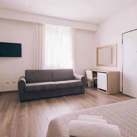 La Promenade Rooms & Suites Olbia Exteriör bild