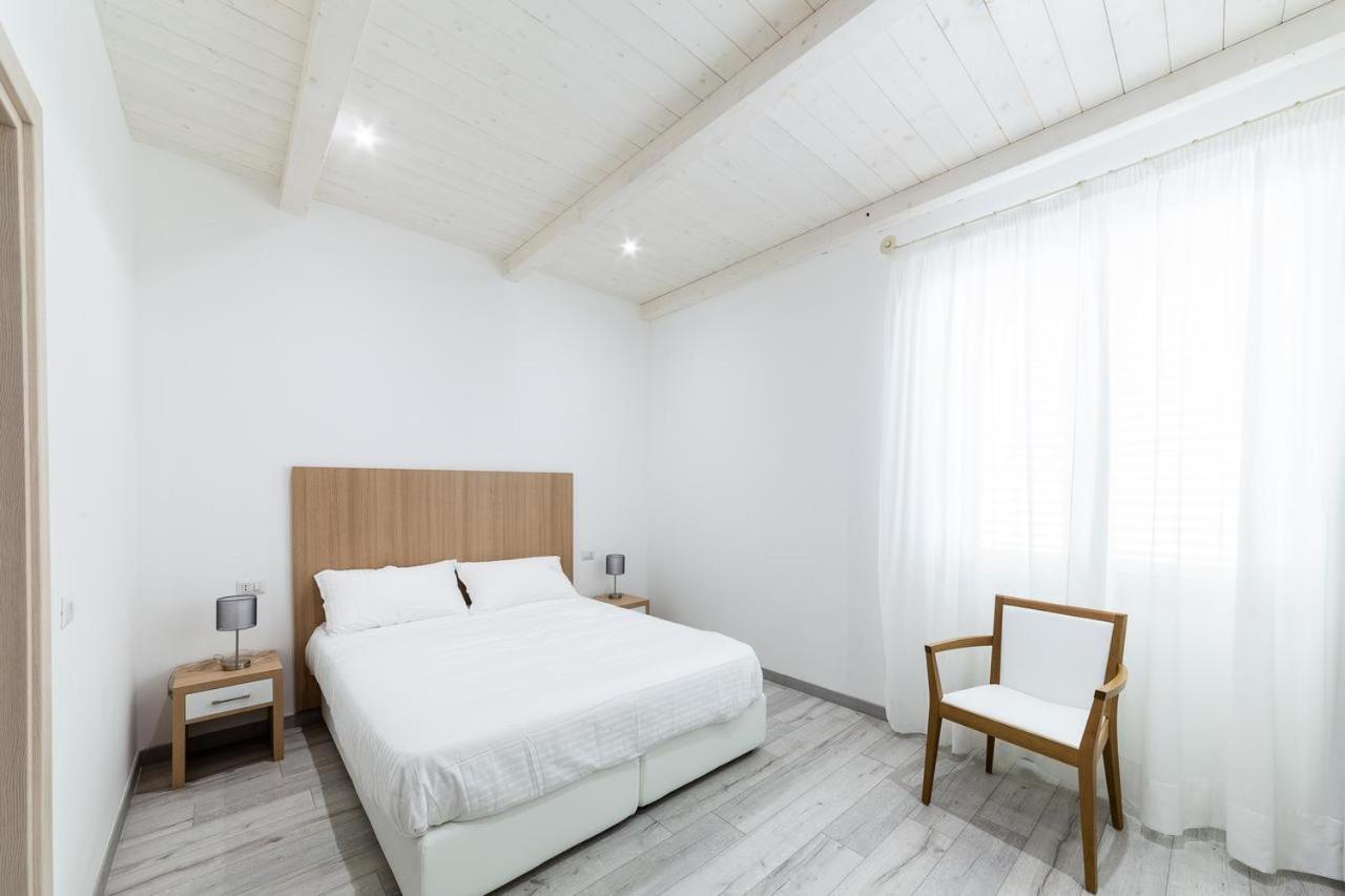 La Promenade Rooms & Suites Olbia Exteriör bild