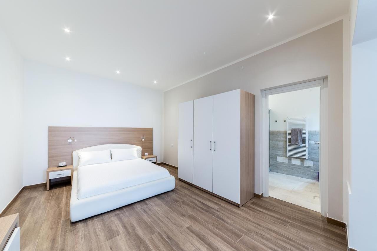La Promenade Rooms & Suites Olbia Exteriör bild