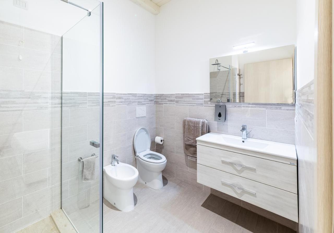 La Promenade Rooms & Suites Olbia Exteriör bild