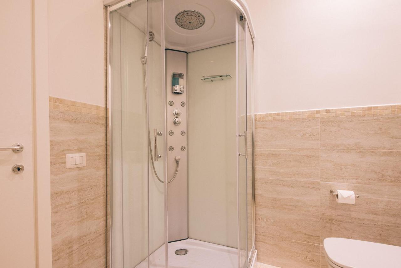La Promenade Rooms & Suites Olbia Exteriör bild